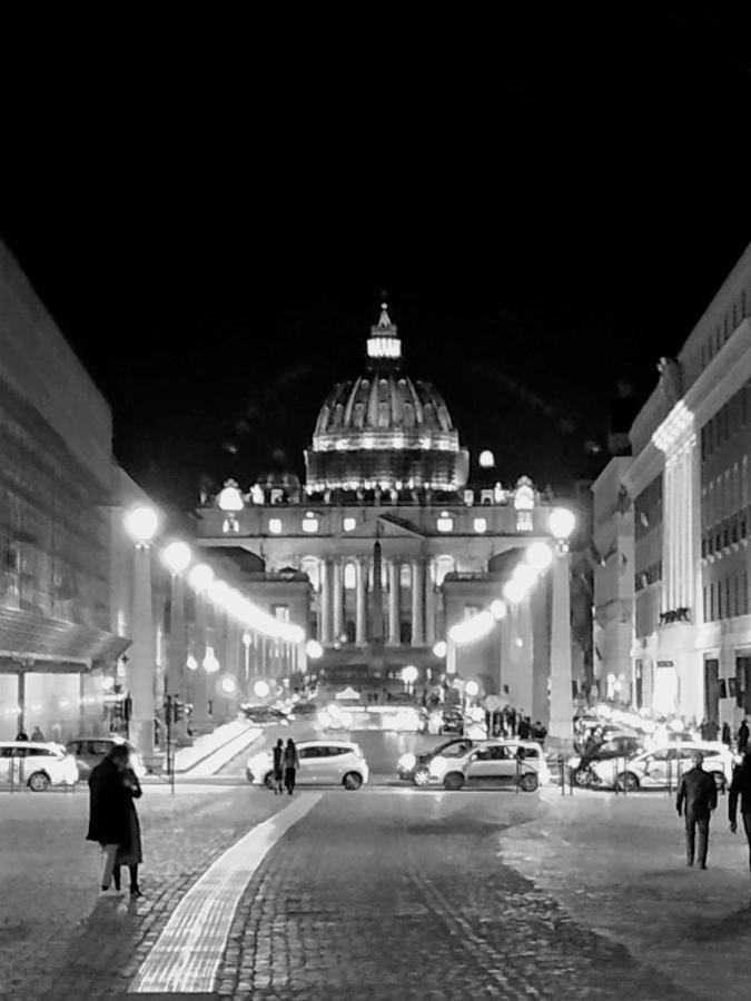 Отель Art Atelier San Pietro Рим Экстерьер фото